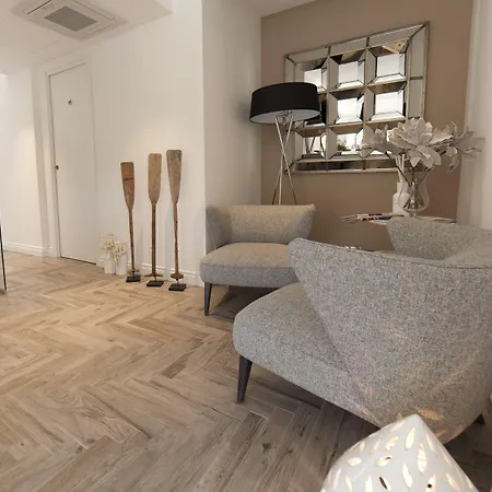 Suimi's Готель 3*